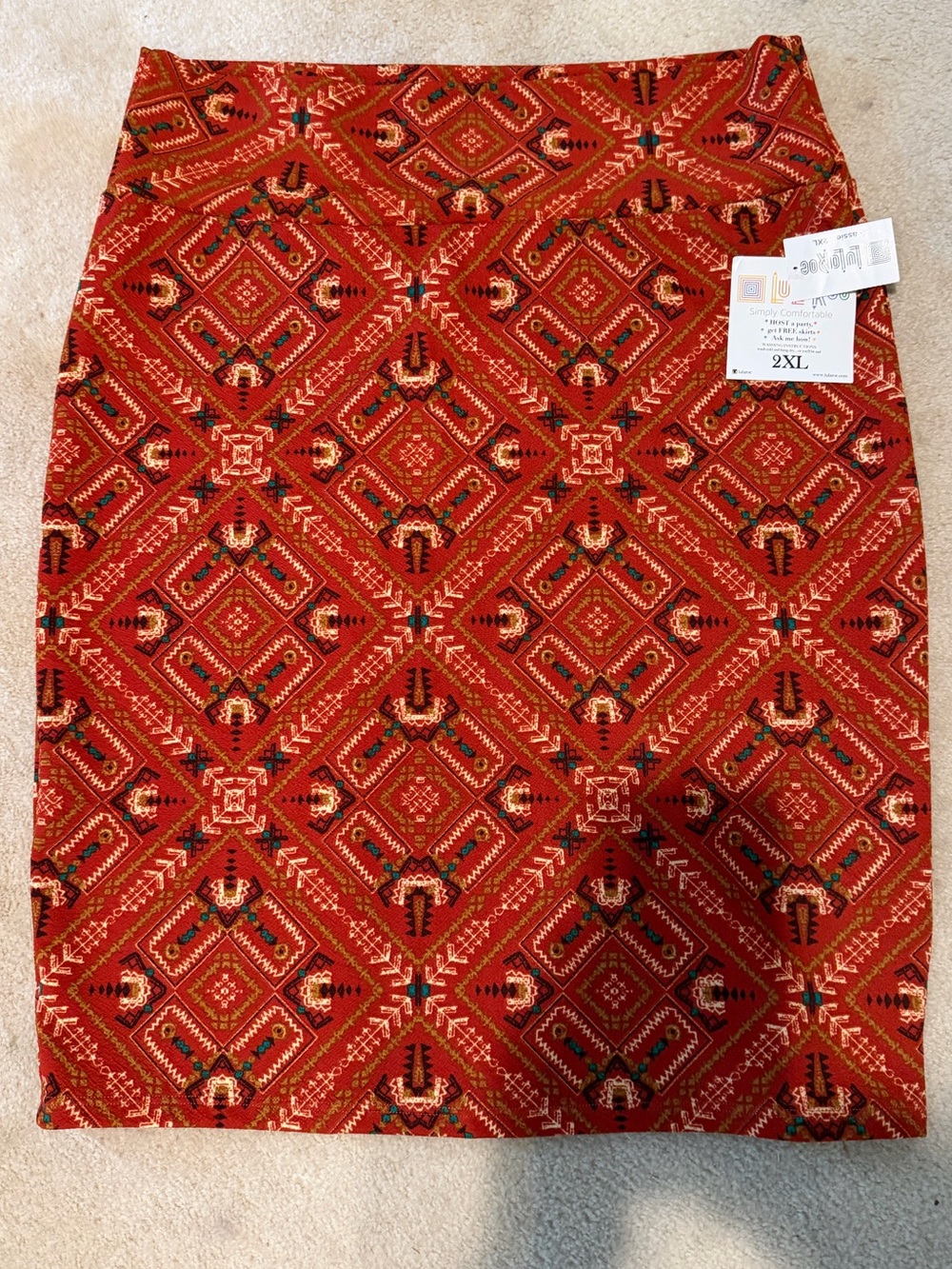 NWT LuLaRoe Women’s Red Patterned Pencil Skirt - 2XL